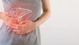 دراسة تحذر النساء: تناول هذا المشروب يوميا يصيبك بسرطان الكبد