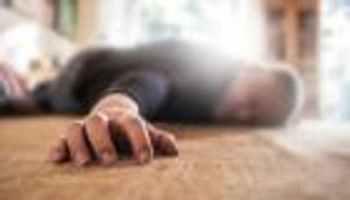 فقدان الوعي المفاجئ.. 7 أسباب بينها متلازمة ما بعد "كوفيد- 19"