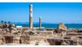 عمرها 2300 عام.. اكتشاف رفاة وعملات أثرية بمقبرة في قرطاج