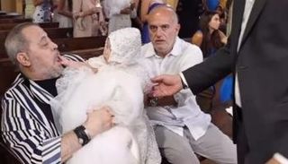 جورج وسوف مع حفيدته