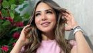 "إنت لعيب سَكة وعاملي فيها أبو مكة".. من تقصد ساندي بأغنيتها الجديدة؟ (فيديو)