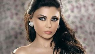الفنانة اللبنانية هيفاء وهبي