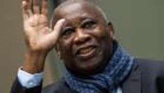 غباغبو يُبحر عكس تيار واتارا بالنيجر.. ويدعو إيكواس لهذه المهمة