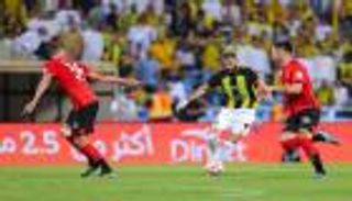 الاتحاد ينفرد بصدارة الدوري السعودي.. والأهلي ينجو من الأخدود