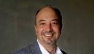 أنغام وشيرين.. عيان "بيضرب" في ميت