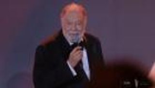 "نجم الـ60 عاما".. يحيى الفخراني يكرم عادل إمام في "القاهرة للدراما"