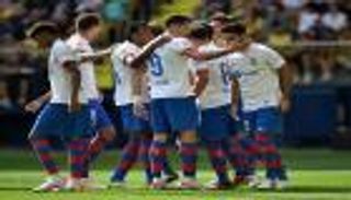 "درب من الجنون" يقود برشلونة لهزيمة فياريال في الليغا