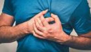 5 أعراض تسبق الإصابة بالنوبة القلبية.. احترس من العرض الخامس