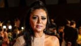 رانيا يوسف في الساحل.. رقصة جريئة على الطريقة الإسبانية (فيديو)