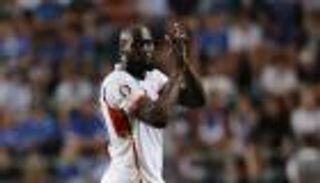 بسبب لوكاكو.. جماهير روما تسيطر على مطار العاصمة (فيديو)