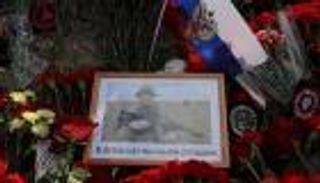 "سلفي" الرحلة الأخيرة.. زعيم "فاغنر" يثير ضجة من قبره