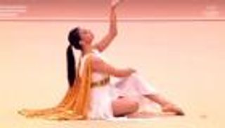 لاعبة جمباز مصرية تشعل مواقع التواصل بـ"عرض فرعوني" (فيديو)