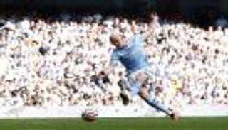 هالاند يواصل صناعة التاريخ في الدوري الإنجليزي.. ومحمد صلاح الضحية