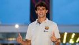 طموح يعانق السماء.. جواو فيليكس يرسم حلمه الأول مع برشلونة