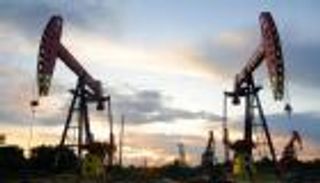 "مخاوف" تصعد بأسعار النفط لأعلى مستوى في 7 أشهر