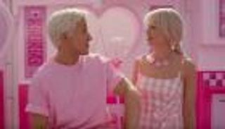 "سم حيوي".. أطباء يحذرون من "باربي بوتوكس"