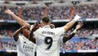 بسبب قلب بيريز.. اختفاء رقم تاريخي في ريال مدريد بعد بنزيما