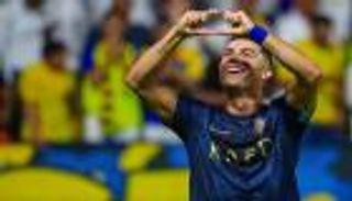 بعد شهر مذهل.. جائزة آسيوية جديدة تنتظر كريستيانو رونالدو