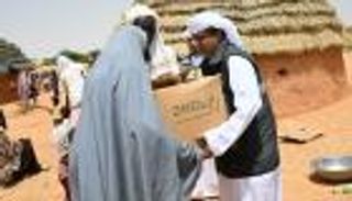 الإمارات تخفف معاناة اللاجئين السودانيين.. طرود غذائية جديدة في أمدجراس