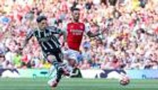 هل ظلم مانشستر يونايتد ضد أرسنال؟.. تصريح يحسم الجدل التحكيمي