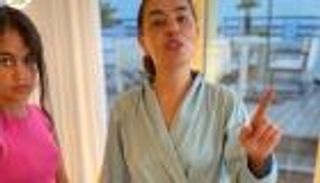 شريهان وابنتها "تالية".. ظهور نادر يلفت الأنظار (صور)