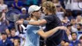 "هتلر" يطرد مشجعا من مدرجات "أمريكا المفتوحة" (فيديو)