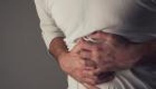 تسمم 98 مصريا في حفل زفاف