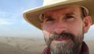 أول فيديو للأمريكي العالق في كهف على بعد 1000 متر بتركيا