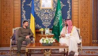 جانب من لقاء سابق بين ولي عهد السعودية والرئيس الأوكراني
