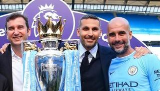 بيب غوارديولا وفيران سوريانو وخلدون المبارك