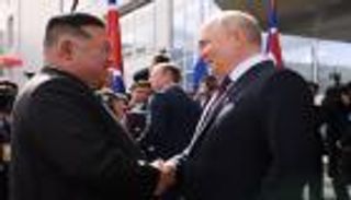 بوتين وكيم في قاعدة فضائية.. والسلاح مقابل الطاقة والغذاء