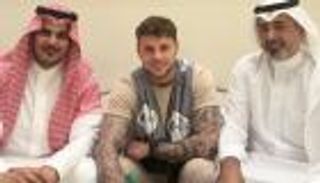 رسالة مؤثرة.. لاعب ألماني يعتنق الإسلام في الدوري السعودي (صور)