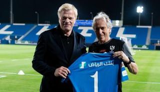 أوليفر كان وخورخي جيسوس مدرب الهلال