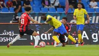 من مباراة النصر والرائد في الدوري السعودي