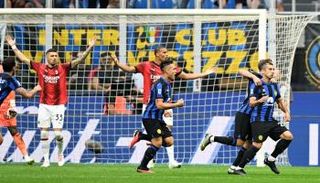 من مباراة إنتر ميلان وميلان في الدوري الإيطالي