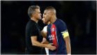 "سعيد جدا بالخسارة".. اعتراف غريب من إنريكي بعد تعثر باريس سان جيرمان