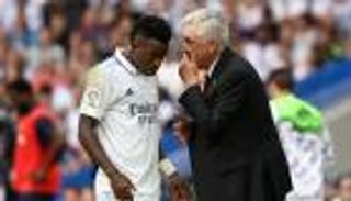 "فينيسيوس بكى 4 ساعات".. أنشيلوتي يسخر من جوائز ذا بيست 2023