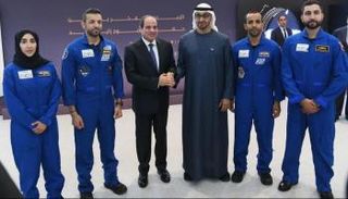 الرئيس المصري مع الشيخ محمد بن زايد آل نهيان وسلطان النيادي