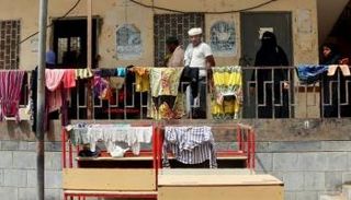 أسر تعاني من أزمة إيجاد مسكن في صنعاء.. أرشيفية