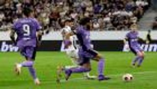 صلاح بديل ذهبي.. ليفربول يعاقب لاسك بثلاثية في الدوري الأوروبي