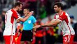 توماس مولر يطارد "أسطورة رونالدو" في دوري أبطال أوروبا