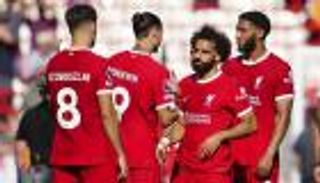 "خطف مكانة محمد صلاح".. نجم جديد يتربع على عرش ليفربول