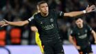 بقيادة مصطفى محمد.. 5 لاعبين عرب يهددون عرش كيليان مبابي