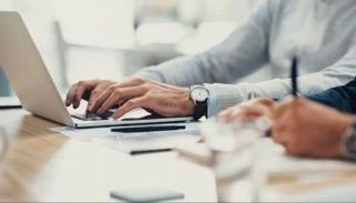 متابعة سوق الأسهم