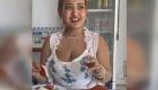 أكلة تحبس "تيك توكر" عامين