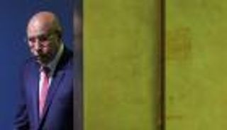 قوى دولية تتسابق على موريتانيا.. ما السرّ؟