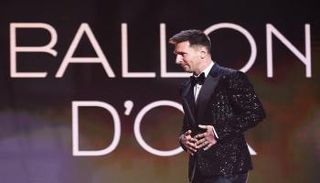 ليونيل ميسي قائد منتخب الأرجنتين