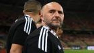 قبل أمم أفريقيا.. لاعب "ذهبي" جديد يحرج جمال بلماضي