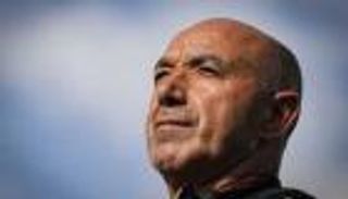 بطل كأس العالم يفسد رحيل باتشيكو إلى الدوري الفرنسي