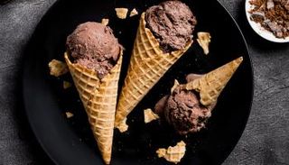 عمل بسكويت الآيس كريم